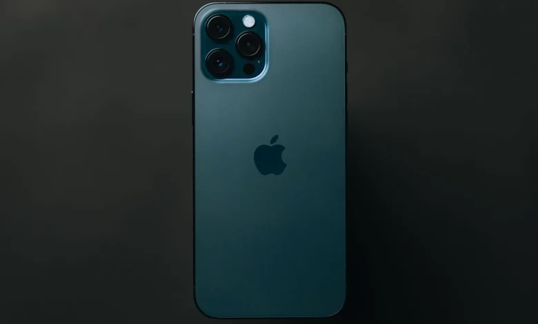 Apple'dan iOS Yapay Zeka Özellikleri İçin Google Cloud Veri Onayı