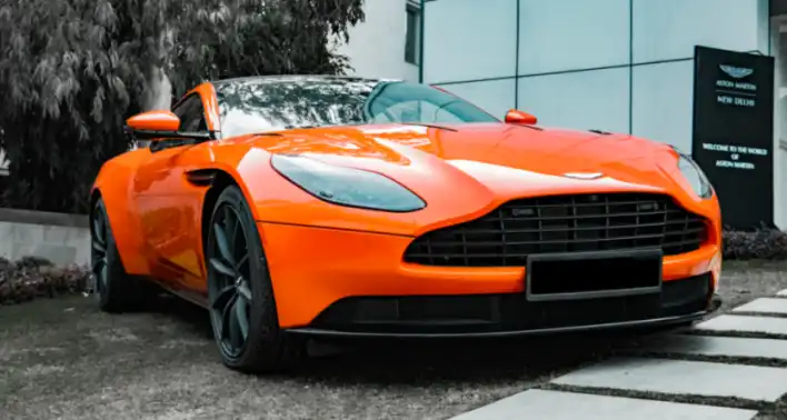 Aston Martin Gizemli Pist Canavarı: Teknik Detaylar ve Etkileyici Video