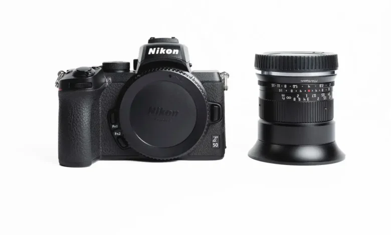 Aynasız ve Kompakt Fotoğraf Makineleri: Hangi Model Size Uygun?