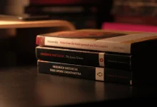 CZUR ET Max: Kitap Koleksiyonlarını Dijitalleştirmenin Yeni Yolu