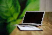 Dell XPS 13 (2026): Fiyat Odaklı Tasarımın Bellek Bedeli
