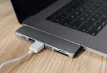 Dizüstü Bilgisayardan Telefon Şarjı: Güvenli mi, Yeterli mi?