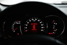 Ford'un Yapay Zeka Asistanı: Gösterge Paneli Işıkları Tarih Oluyor