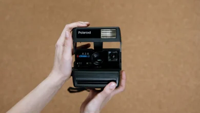 Fujifilm Instax Mini 13: Anlık Fotoğrafın Dijital Direnişi
