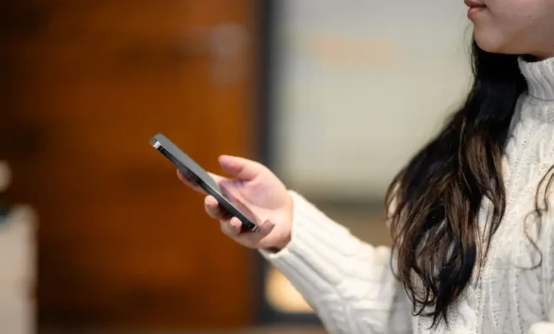 Genişleyebilir Akıllı Telefon: Samsung Piyasayı Yine Mi Değiştiriyor?