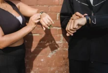 Google Pixel Watch ve Fitbit: Pil Ömrü Mü, Özellik Zenginliği Mi?