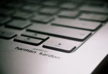 Googlebook OS, Lenovo'nun Üst Düzey Cihazını Nasıl Batırdı?