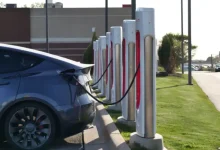 Hongqi'den Sekiz Dakikalık Şarj: Elektrikli Araçlar Hızlanıyor