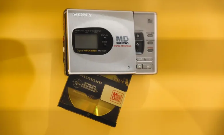 Japonya'nın Teknoloji Mirası: Retro Elektronik Cihazlara Yakından Bakış