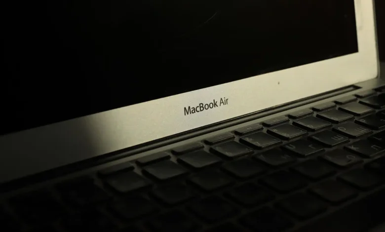macOS Dock Simgeleri Neden Zıplar ve Nasıl Durdurulur?