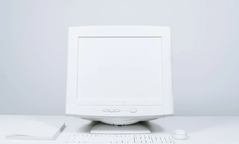 Mini PC'yi Telefon Şarjıyla Çalıştırmak: Artık Kablo Karmaşasına Son