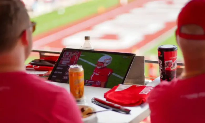 NFL Sahaları Yapay Zeka ile Dönüşüyor: Surface Copilot+ Devri