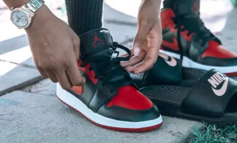 Nike Hyperslide: Ayak Yorgunluğuna Karşı Isıtma ve Titreşim Çözümü