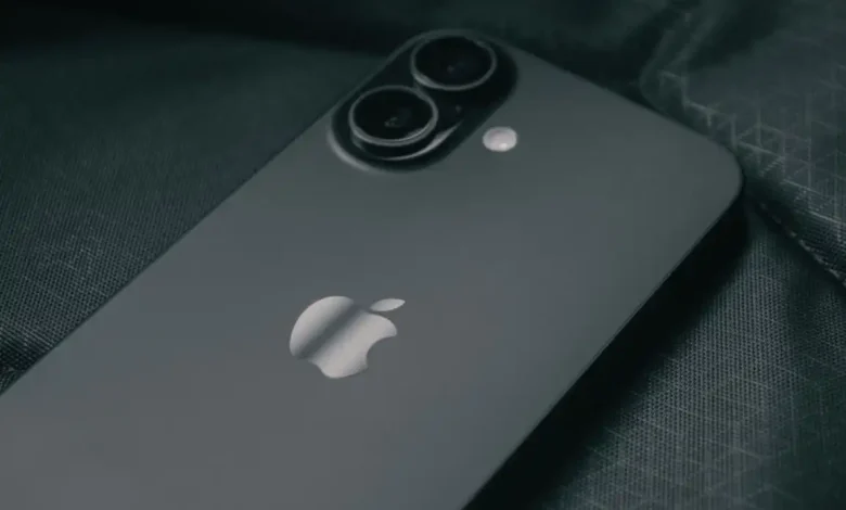 Nothing Phone (4b) Avrupa'da 329 Euro Fiyatla Tanıtıldı