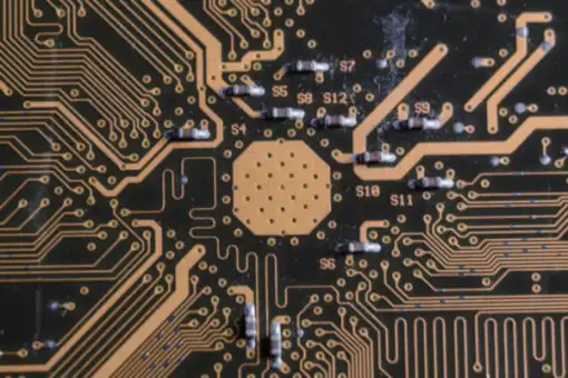 Python 3.15: Geliştiricileri Bekleyen Otomatik Hız ve Yeni Veri Yapıları