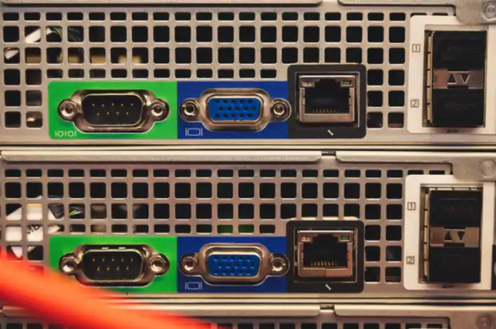 RAID 5'in Altın Çağı Neden Bitti? Modern Disklerin Getirdiği Riskler