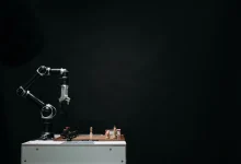 Robostral Navigate: Tek Kamerayla Robotik Gezinimde Yeni Dönem