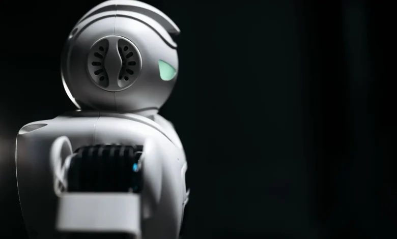Sam Altman'ın Vizyonu: OpenAI İnsansı Robot ve Donanım Stratejisi