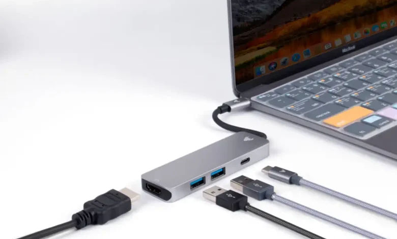 Teknolojiye Direnen Eskimiş Bağlantı Noktaları: USB-A ve 3.5mm Jakın Varlığı