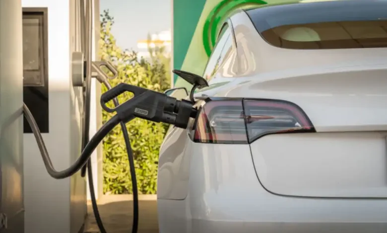 Toyota'nın Elektrikli Araç Satışları Yüzde 136 Arttı: Piyasada Fırtına