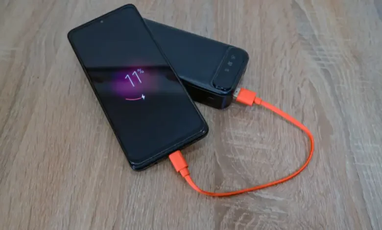 Ucuz USB Kabloların Telefonunuza Gizli Zararları