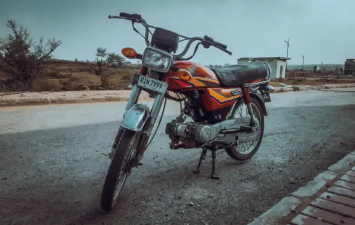 Yeni Honda CBR500R Türkiye Yollarında: Akıllı Debriyaj Devrimi mi?